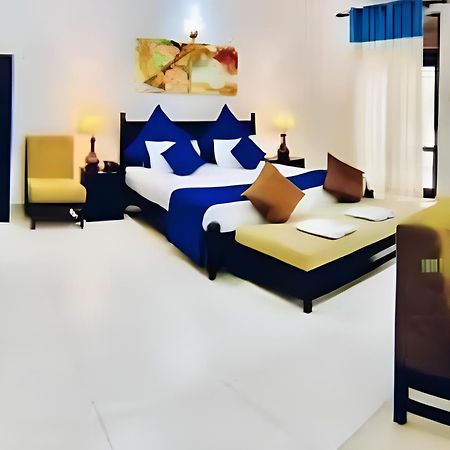 Blue Spring Hotel 瓦都瓦 外观 照片