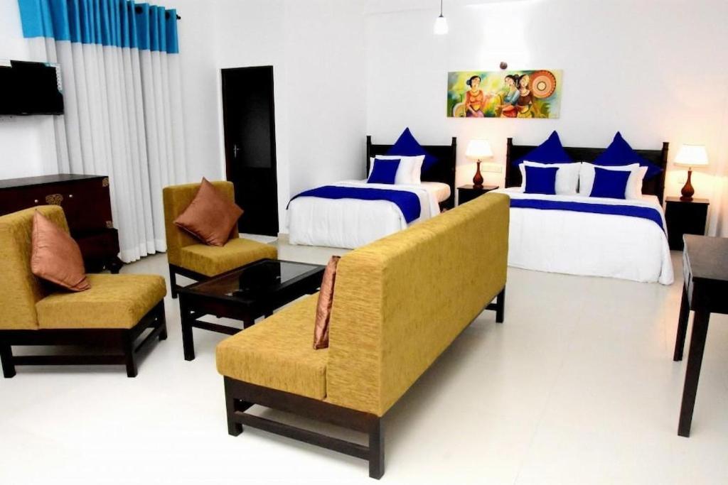Blue Spring Hotel 瓦都瓦 外观 照片