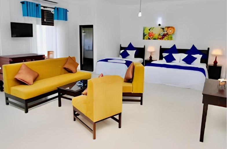 Blue Spring Hotel 瓦都瓦 外观 照片