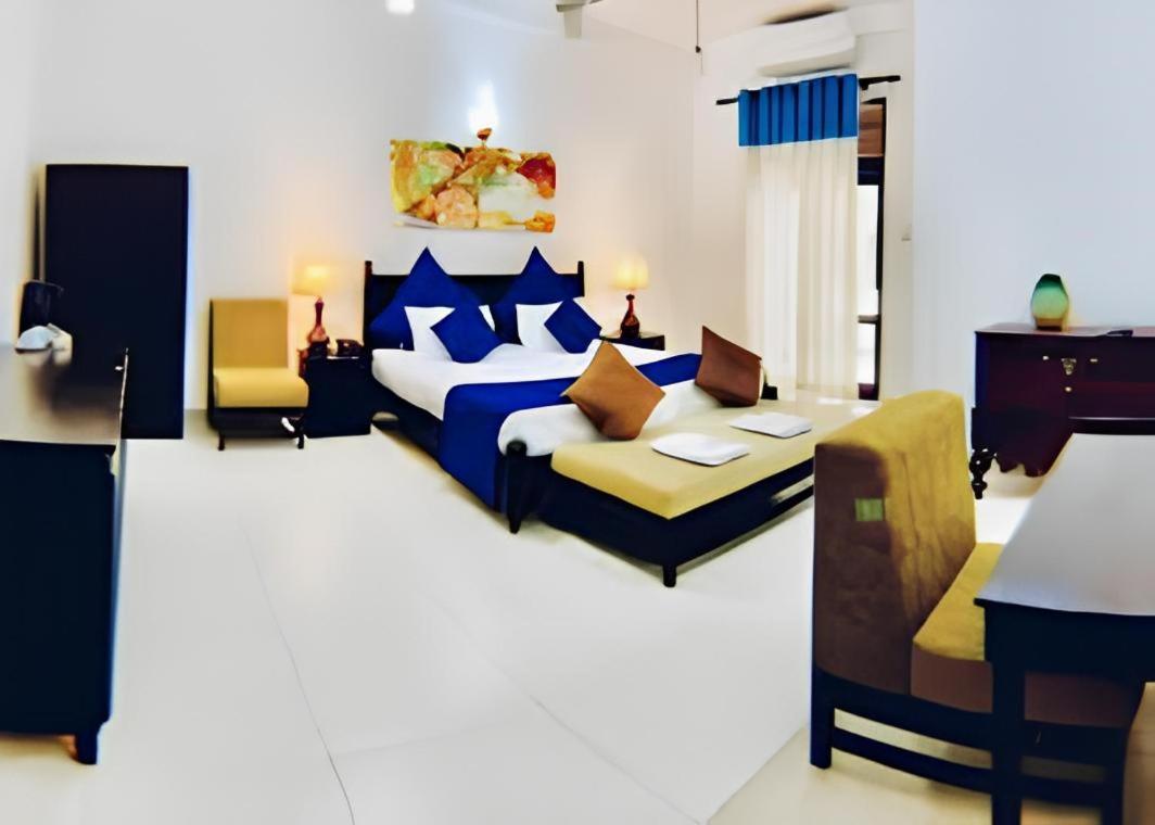 Blue Spring Hotel 瓦都瓦 外观 照片